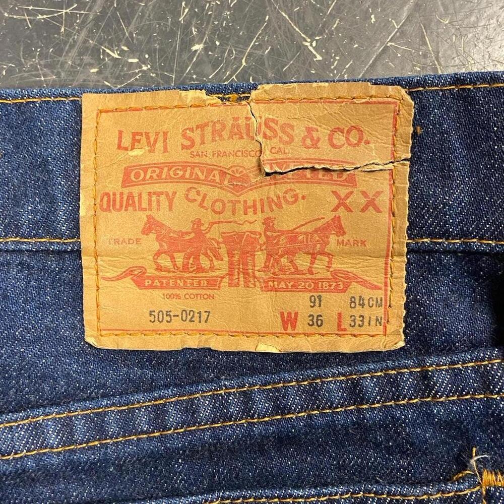 Vintage 1970s Levi 505 Jeans - Picture 2 of 8